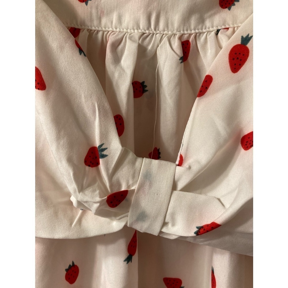 Chic White and Red Floral Skirt Set - Picture 5 of 10